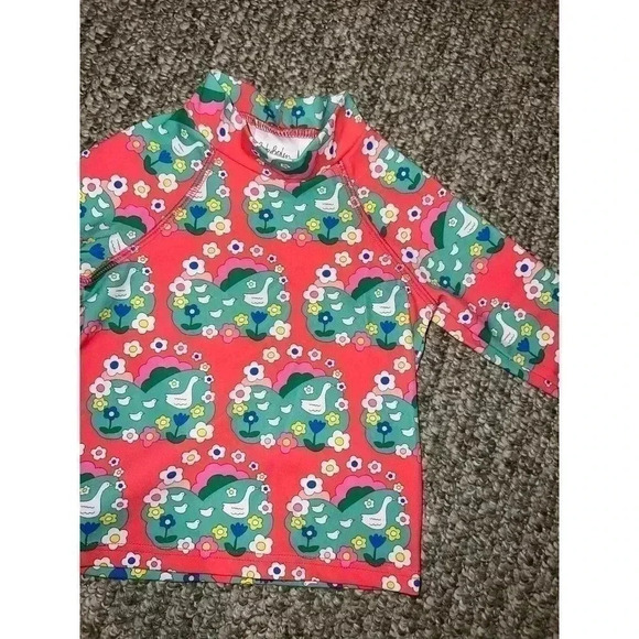 BABY BODEN SWIM TOP 3-6 MONTHS - Picture 5 of 6